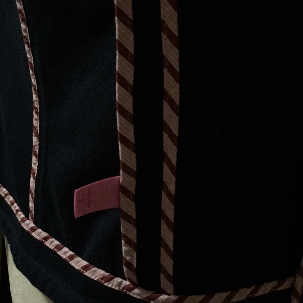 Pink by VS navy and white jacket - Picture 7 of 8